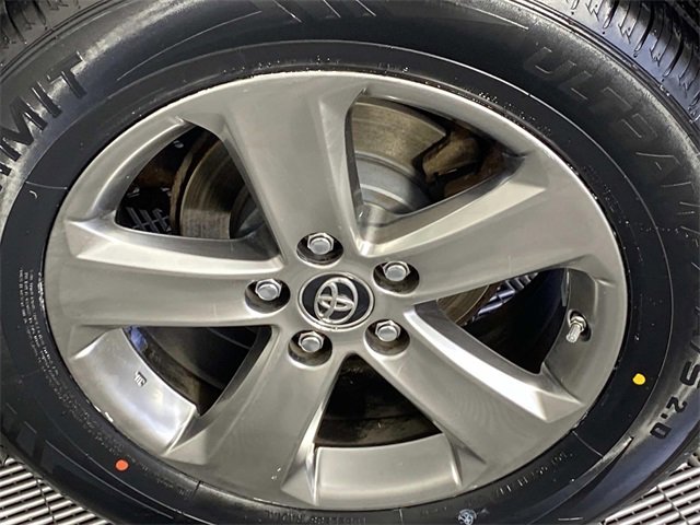 Used 2015 Toyota RAV4 XLE image 28