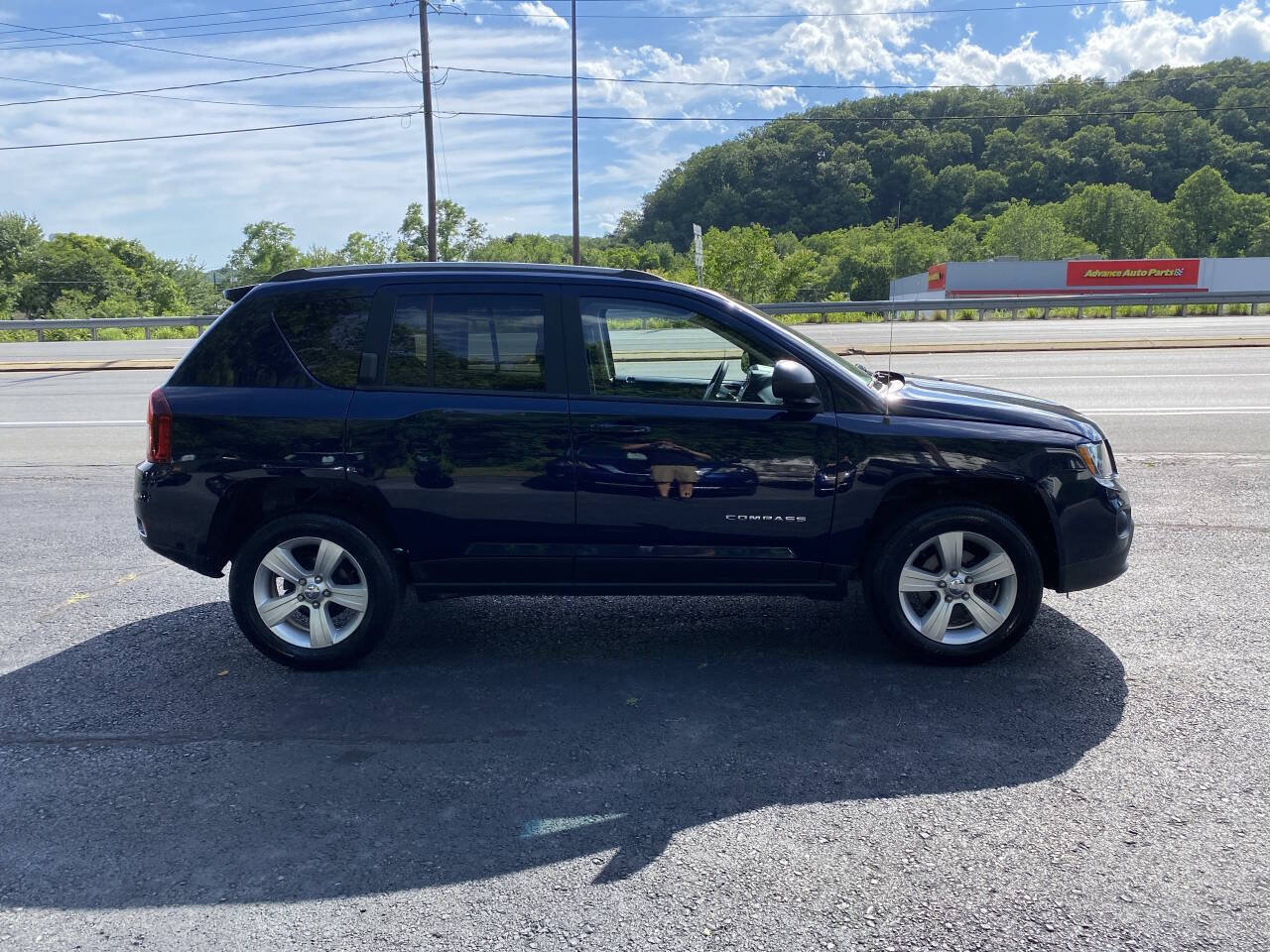 Used 2016 Jeep Compass Sport w/ Power Value Group AWD/4WD image 5