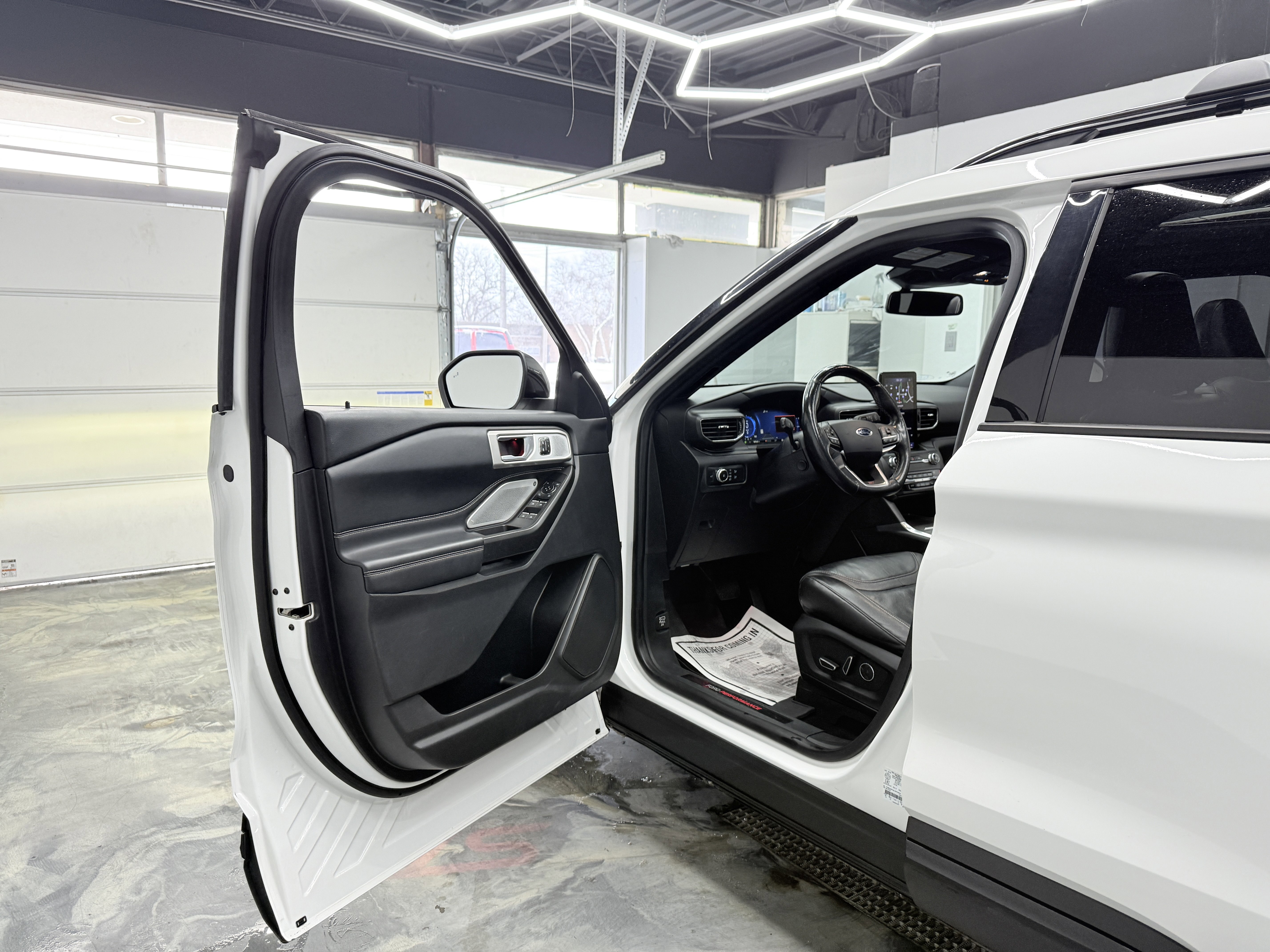 Used 2020 Ford Explorer ST w/ ST Street Pack image 9
