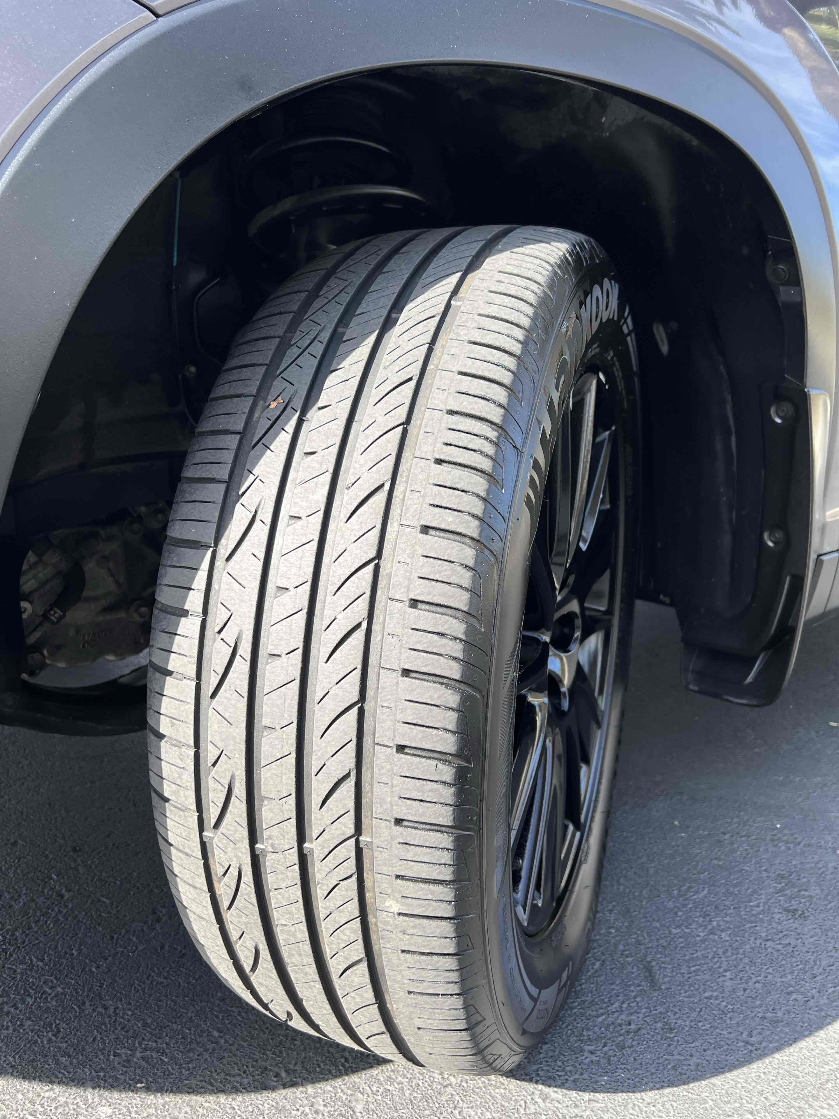 Used 2019 Toyota Highlander XLE image 15