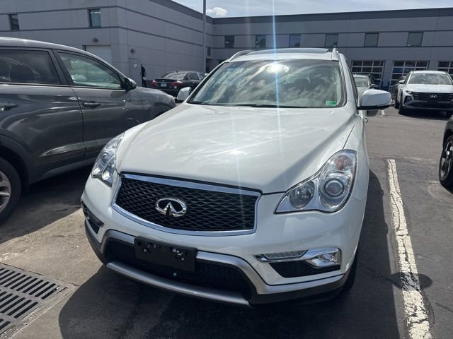 Used 2017 INFINITI QX50 AWD w/ Premium Plus Package image 3