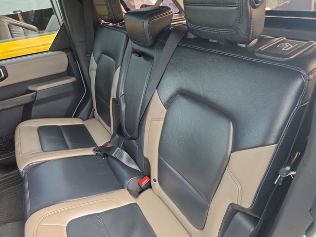 Used 2022 Ford Bronco Wildtrak image 8