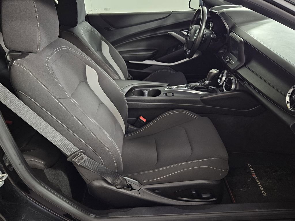 Used 2018 Chevrolet Camaro LT w/ Redline Edition image 27