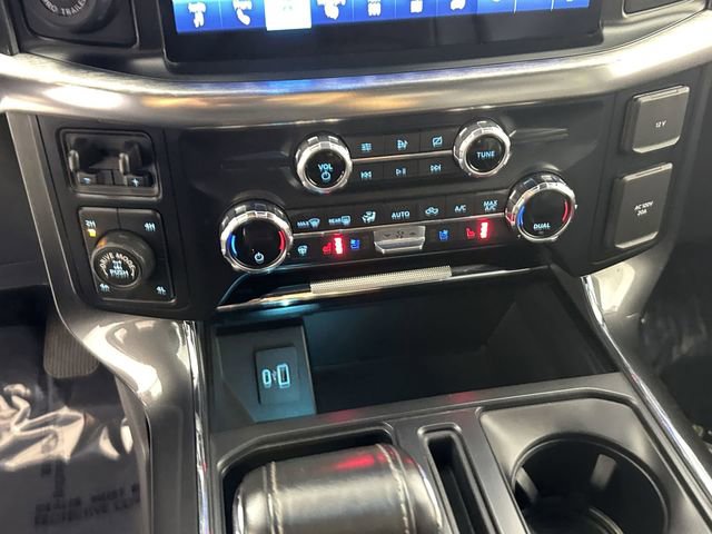 Used 2021 Ford F150 Lariat w/ Equipment Group 502A High image 9