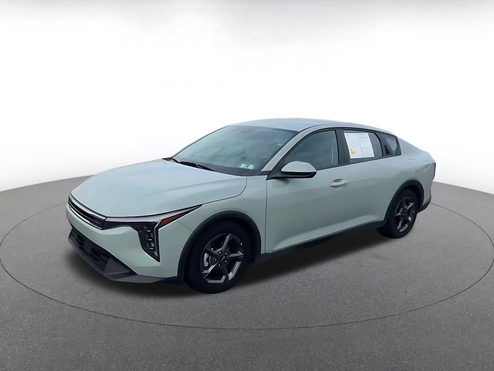 Used 2025 Kia K4 FWD image 7