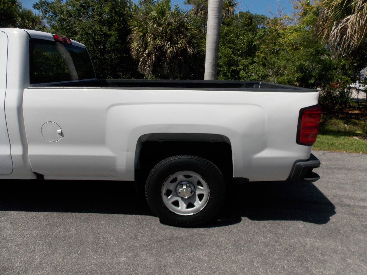Used 2017 Chevrolet Silverado 1500 W/T RWD image 20