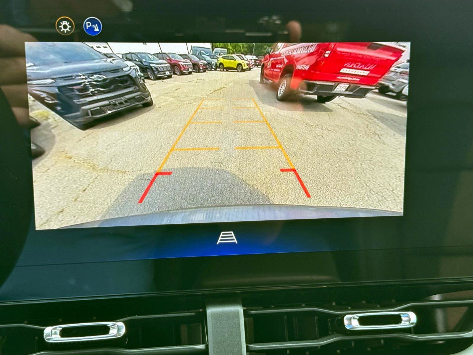 New 2026 Chevrolet Equinox LT w/ Convenience Package II image 22