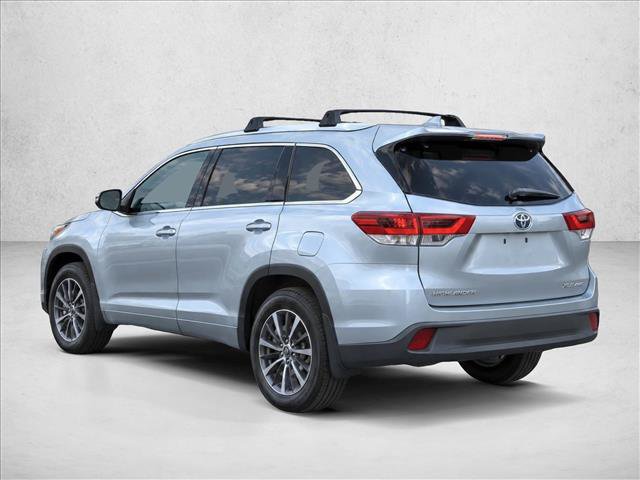 Certified 2018 Toyota Highlander XLE AWD/4WD image 25