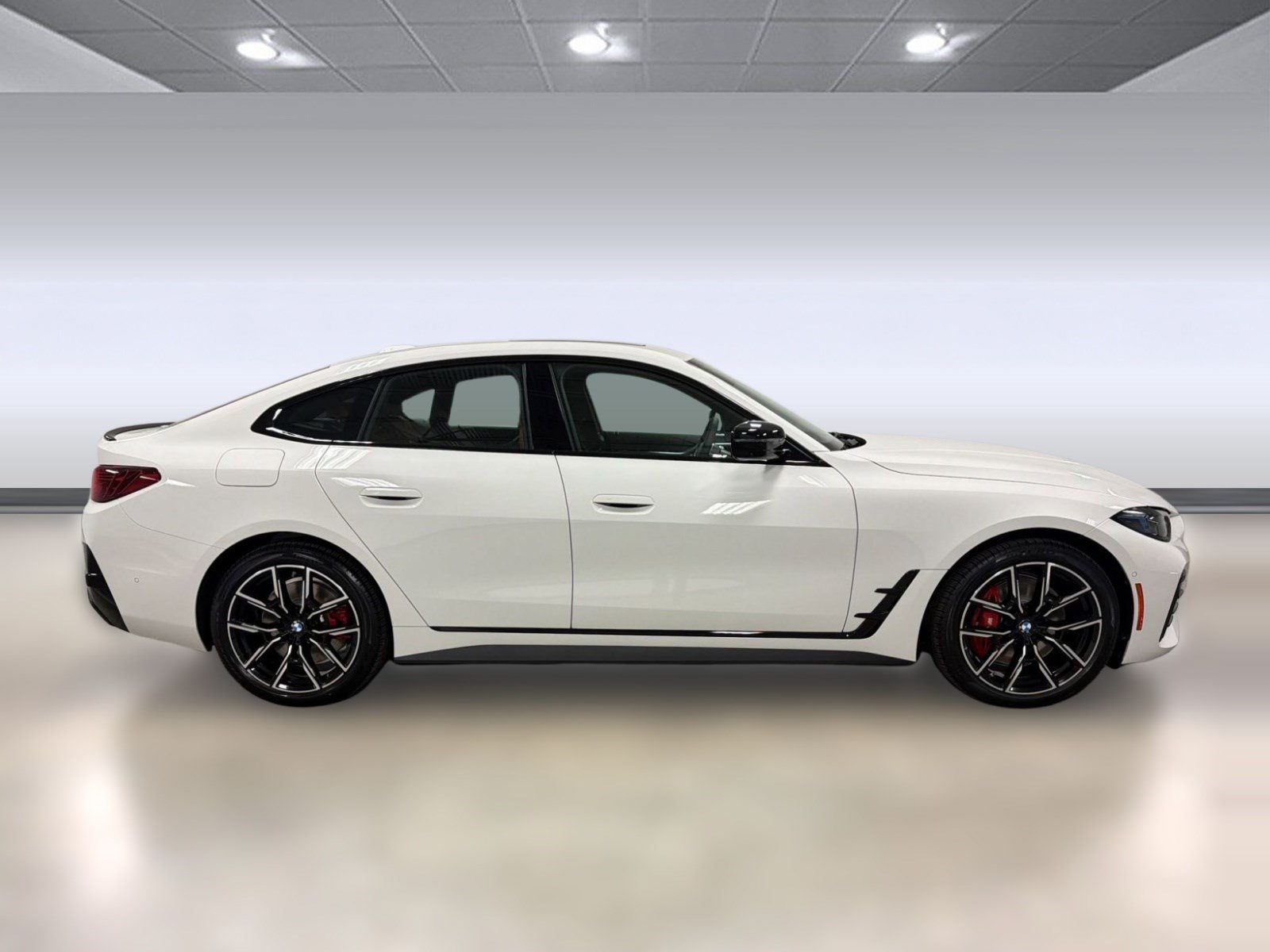 New 2026 BMW i4 eDrive40 w/ M Sport Package RWD image 7