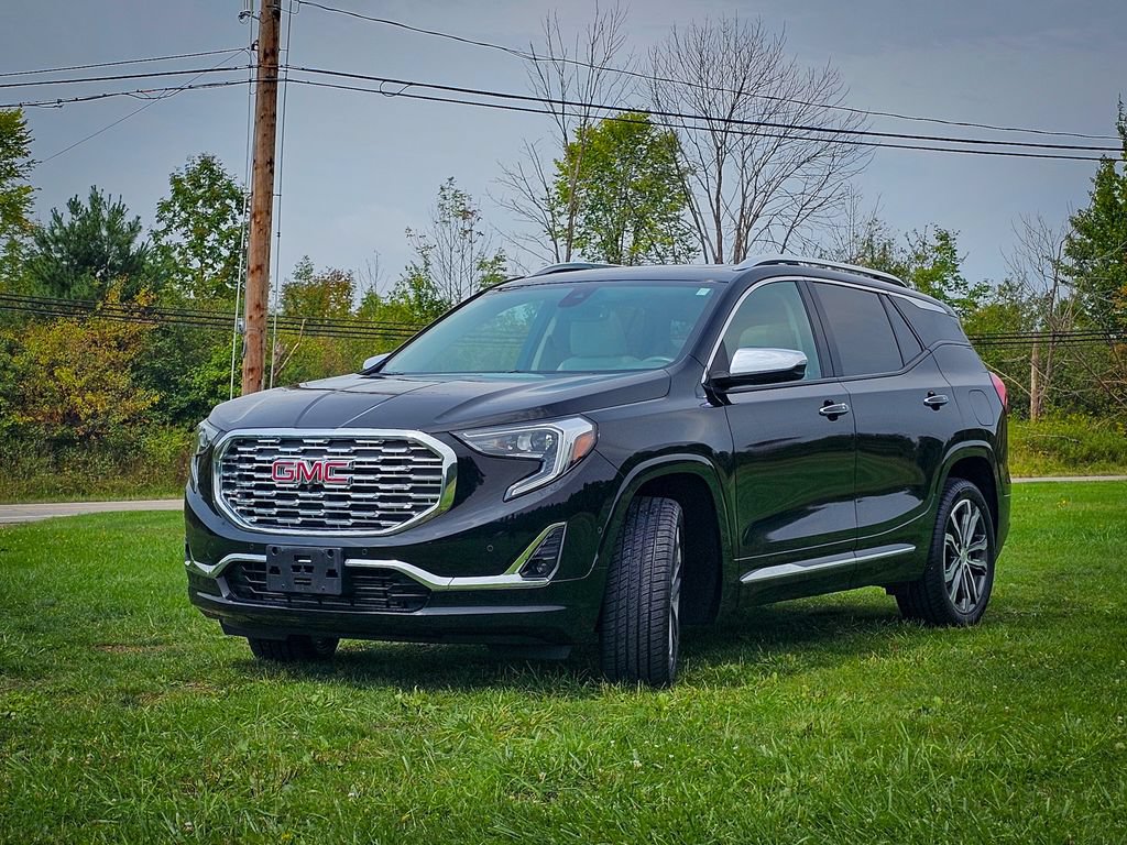 Used 2018 GMC Terrain Denali w/ Advanced Safety Package AWD/4WD image 7