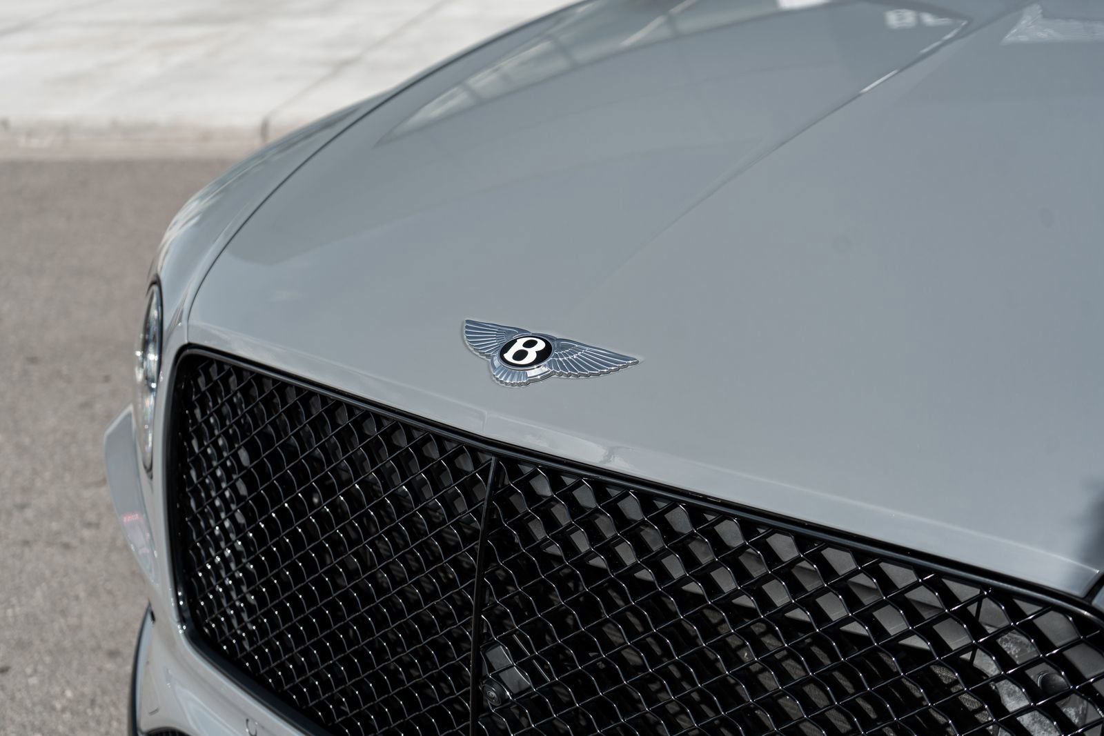 Used 2022 Bentley Bentayga image 22