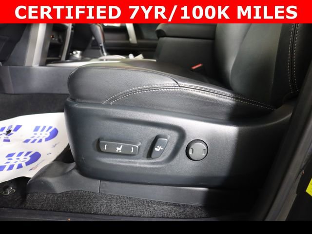 Used 2024 Toyota 4Runner Limited AWD/4WD image 30