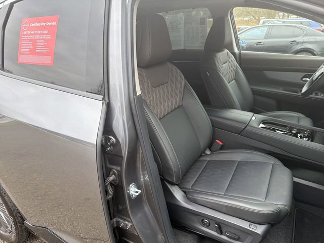 Certified 2025 Nissan Murano Platinum w/ Cargo Package image 18