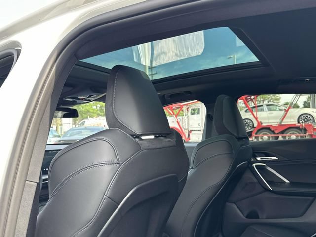New 2026 BMW X2 xDrive28i w/ Technology Package AWD/4WD image 11