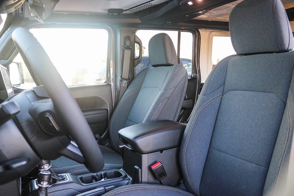New 2026 Jeep Wrangler Unlimited Sport AWD/4WD image 18