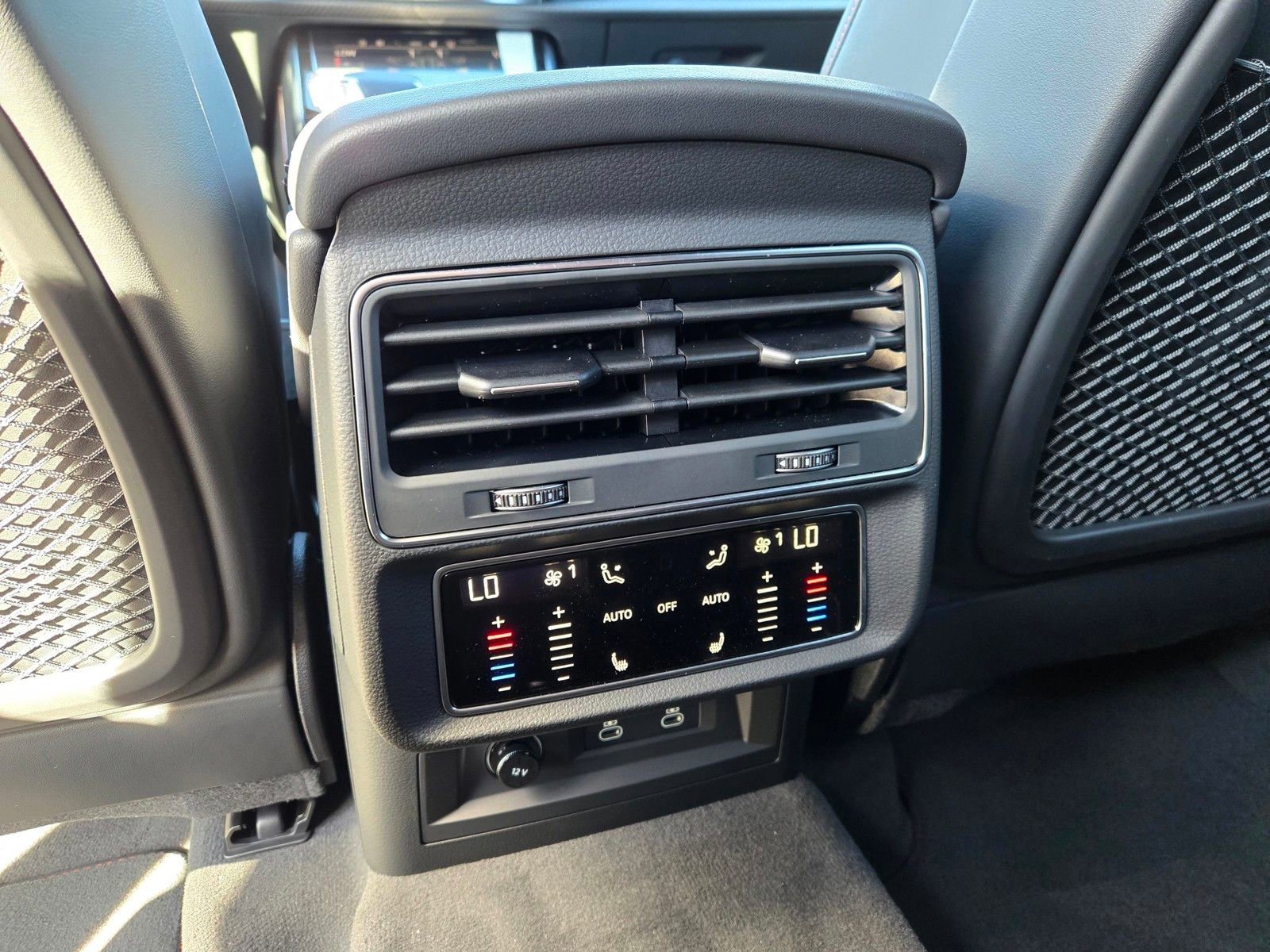 New 2026 Audi Q7 3.0T Prestige AWD/4WD image 11