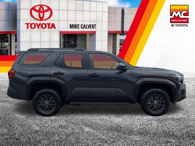 Used 2025 Toyota 4Runner SR5 AWD/4WD image 10