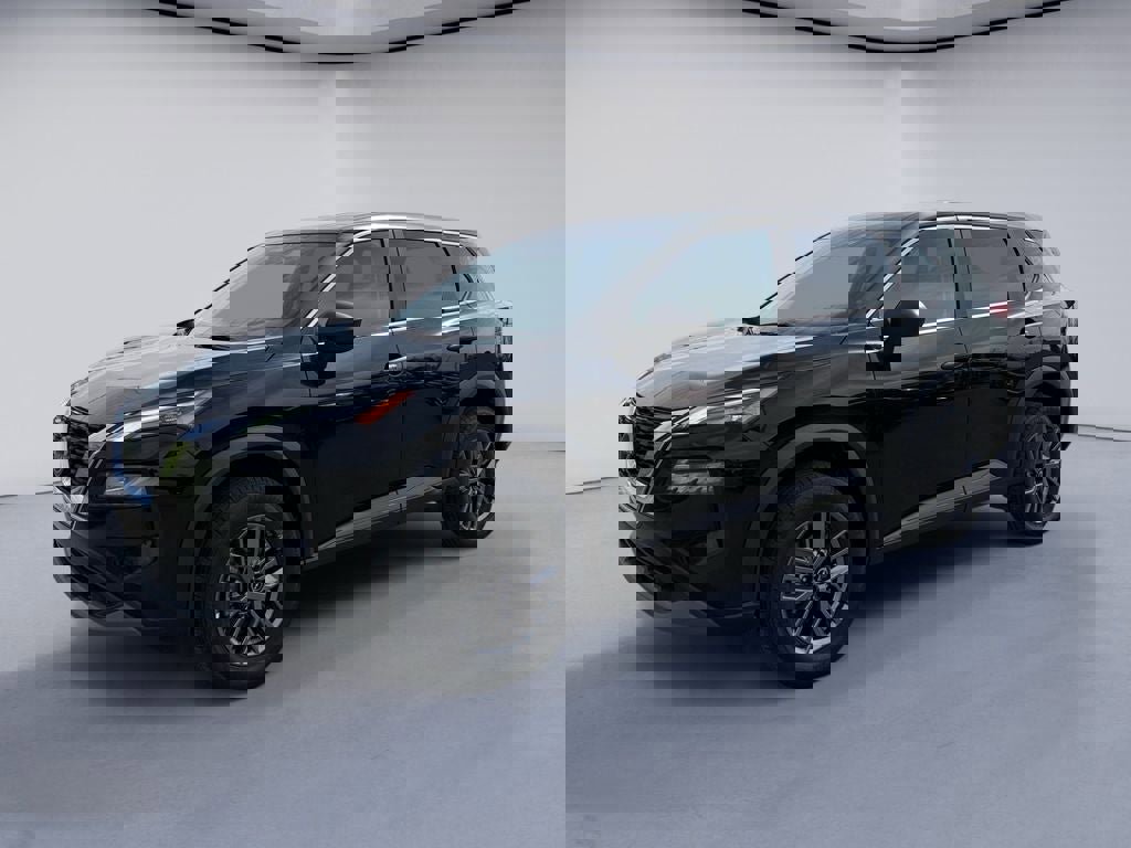 Used 2023 Nissan Rogue S image 1