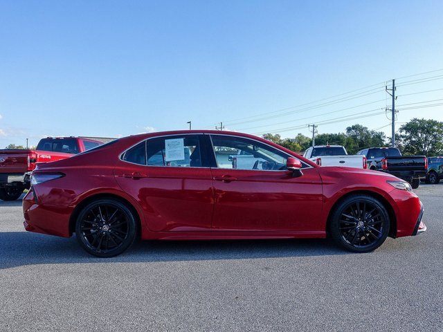 Used 2023 Toyota Camry XSE image 15
