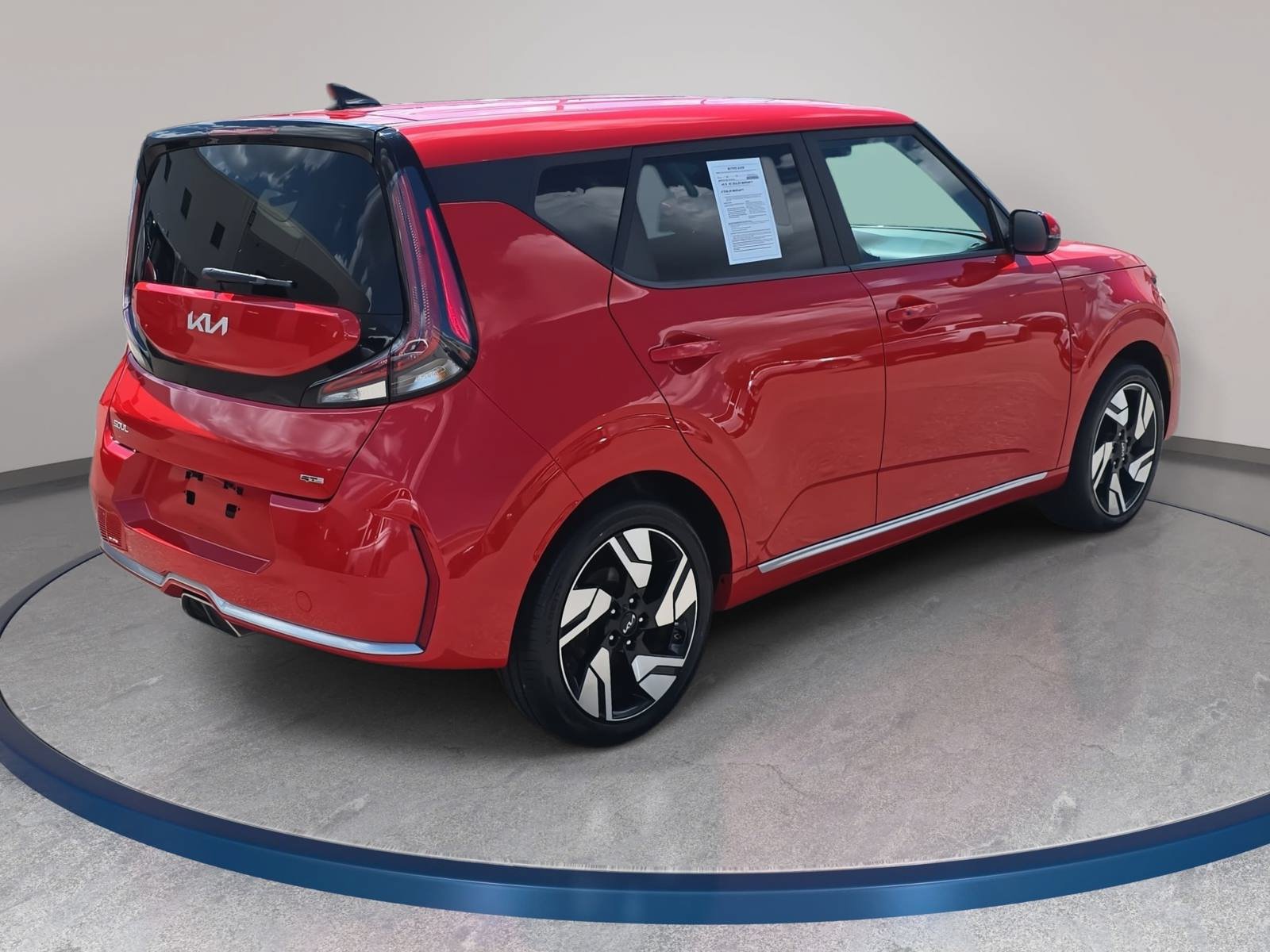 Used 2023 Kia Soul GT-Line FWD image 5