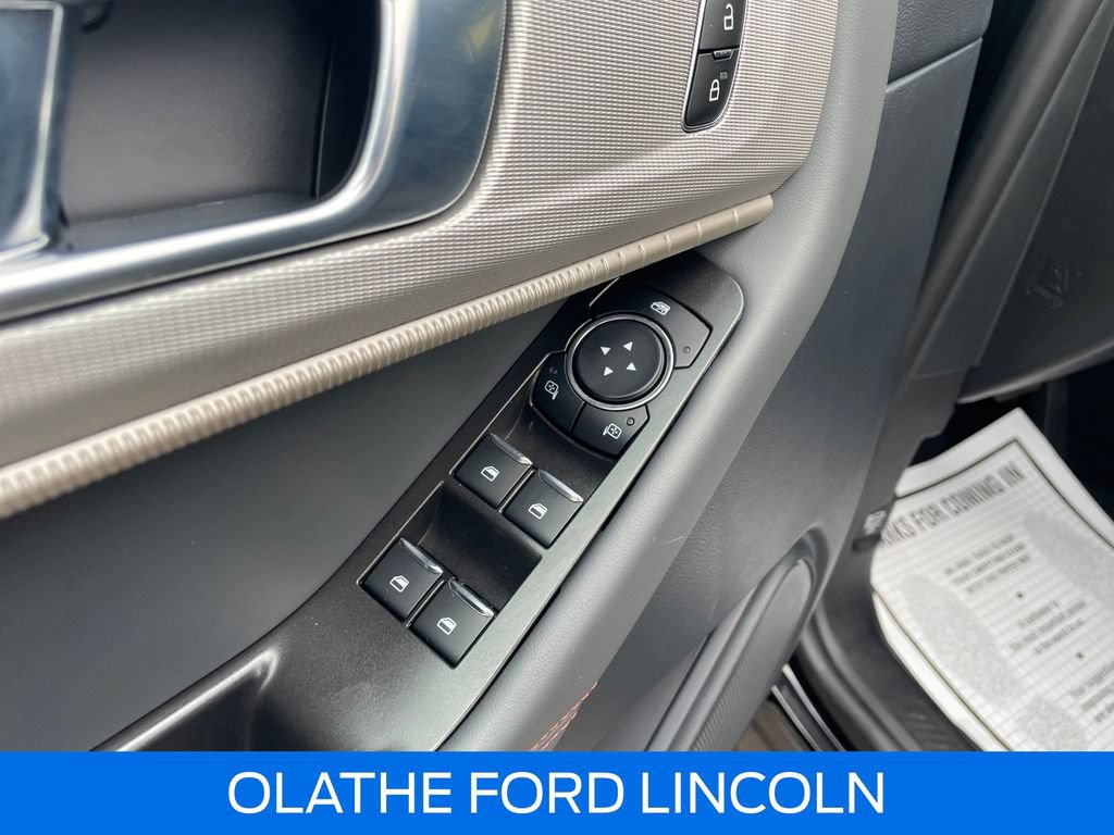 Certified 2026 Ford Explorer Active AWD/4WD image 21