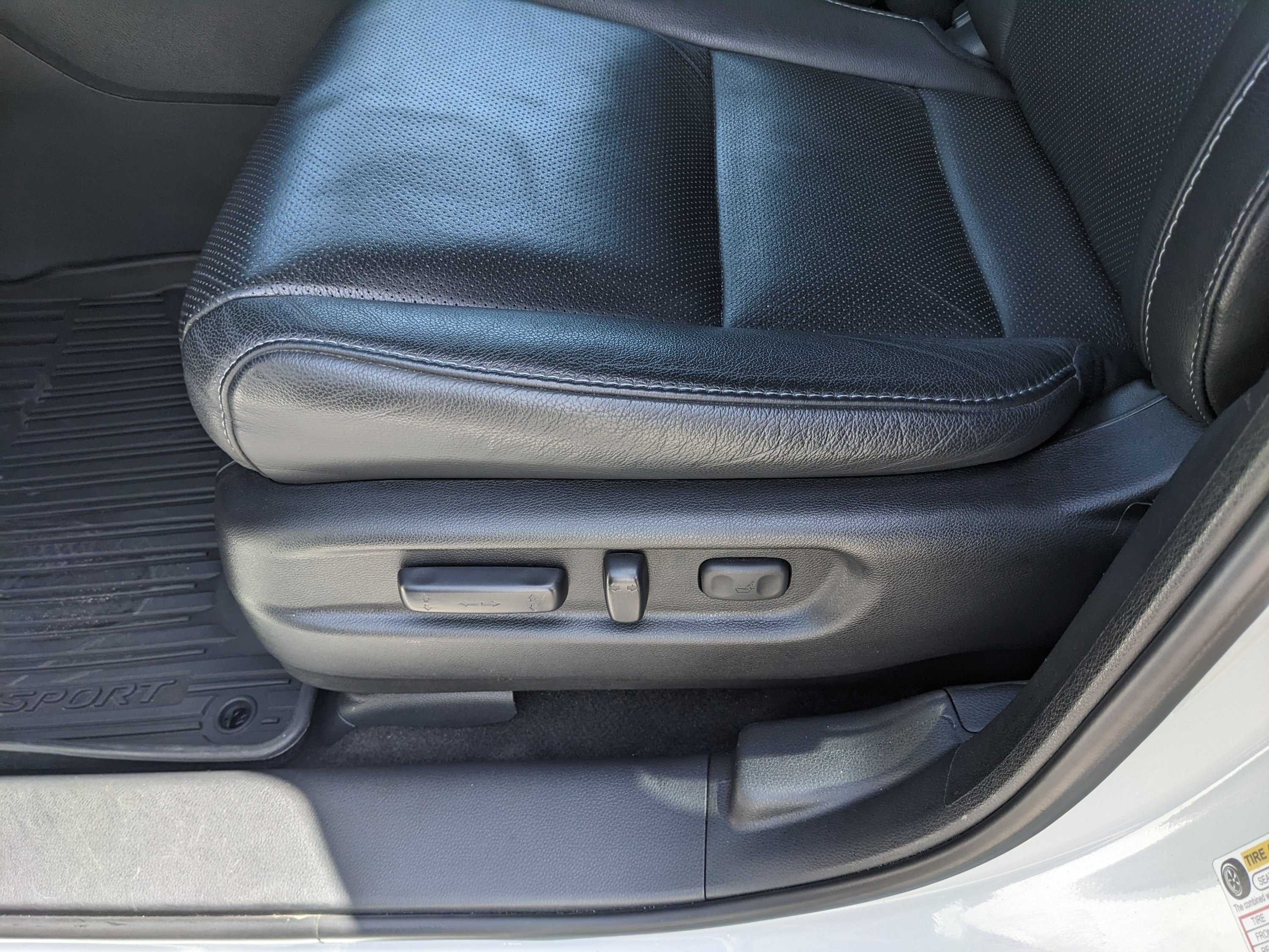 Used 2022 Honda Pilot Elite image 23