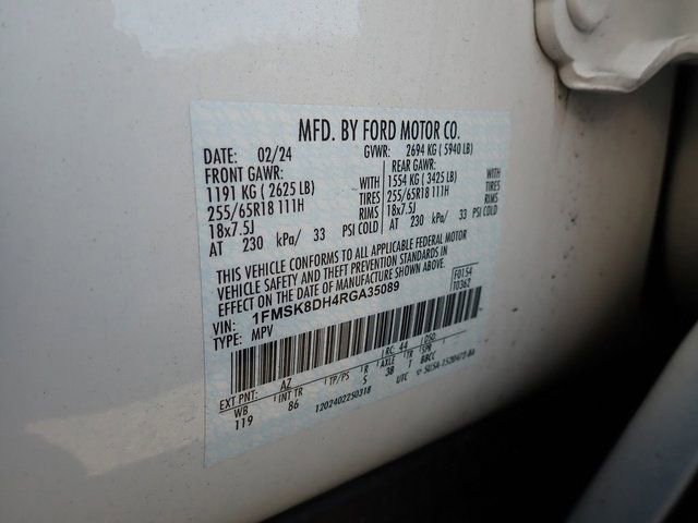 Used 2024 Ford Explorer XLT w/ Class IV Trailer Tow Package AWD/4WD image 14