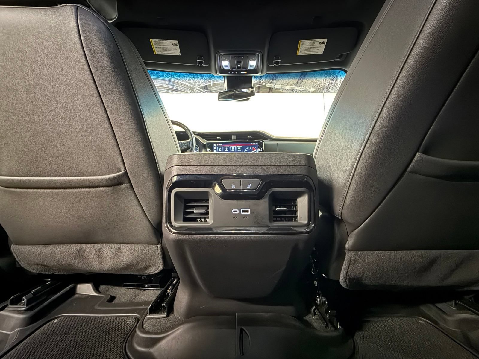 Used 2024 GMC Sierra 1500 AT4 w/ AT4 Preferred Package AWD/4WD image 17