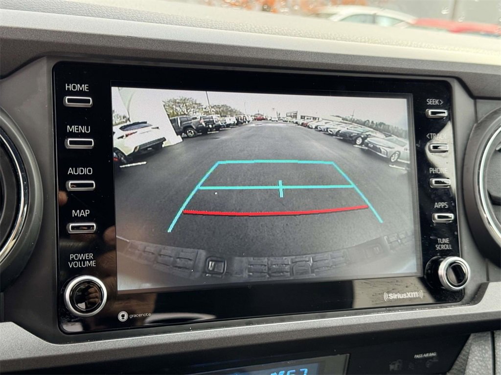 Used 2023 Toyota Tacoma TRD Off-Road image 4