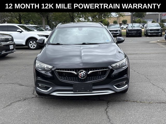 Used 2018 Buick Regal Essence w/ Sights and Sounds Package AWD/4WD image 6