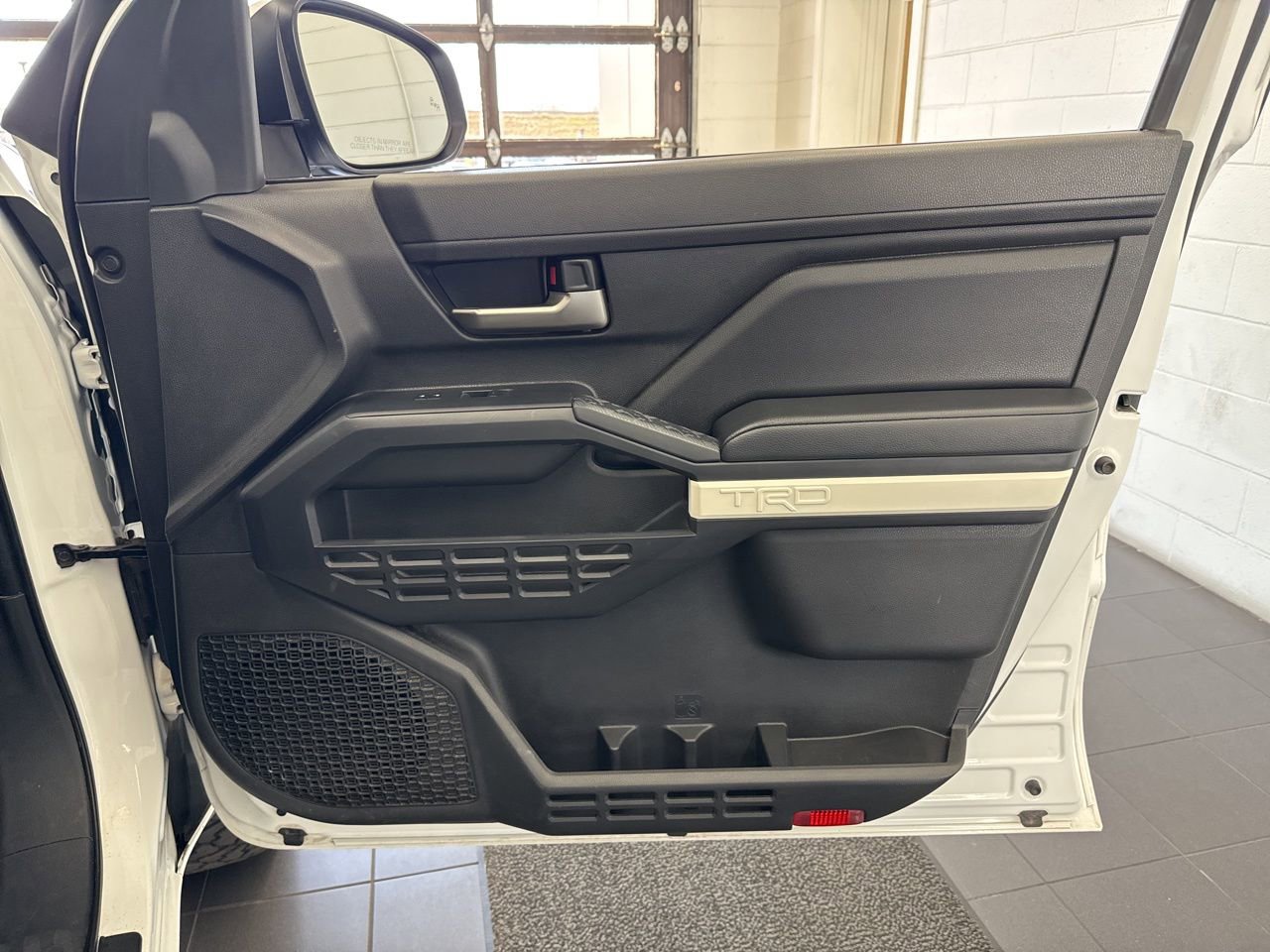 Used 2024 Toyota Tacoma TRD Off-Road image 49