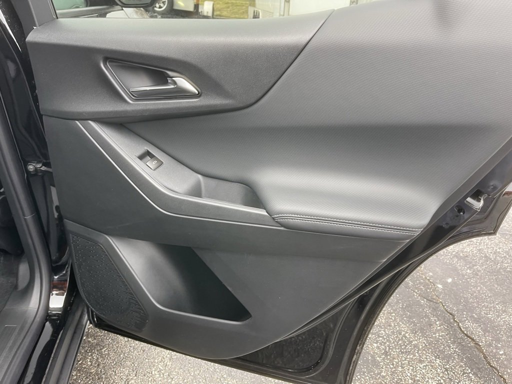 New 2026 Chevrolet Equinox LT w/ Midnight Edition image 25