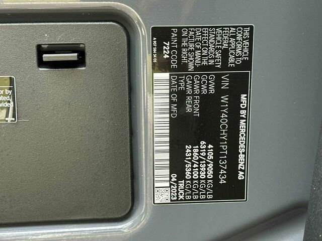 Used 2023 Mercedes-Benz Sprinter 2500 image 35