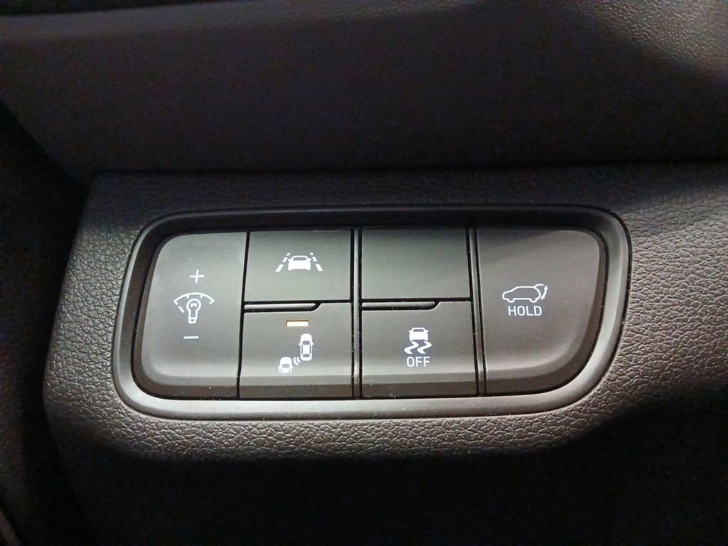 Used 2020 Hyundai Santa Fe Limited FWD image 21