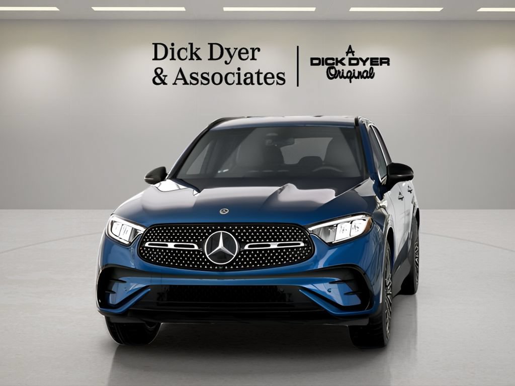 Used 2026 Mercedes-Benz GLC 300 image 37