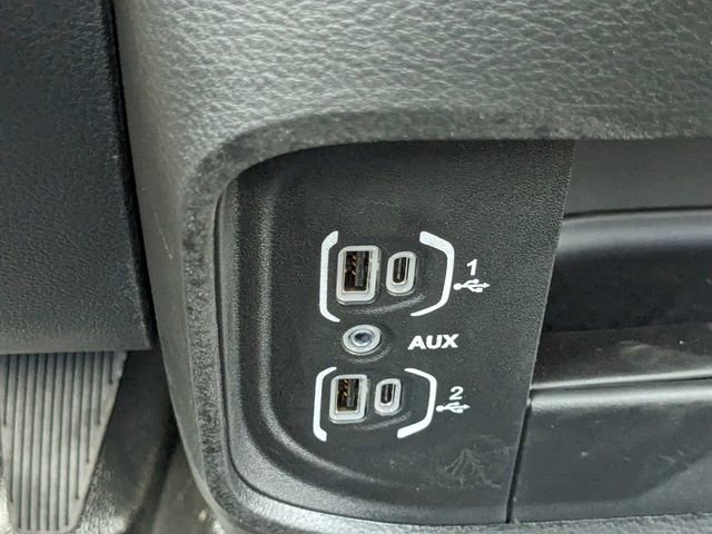 New 2025 RAM 5500 Tradesman AWD/4WD image 16