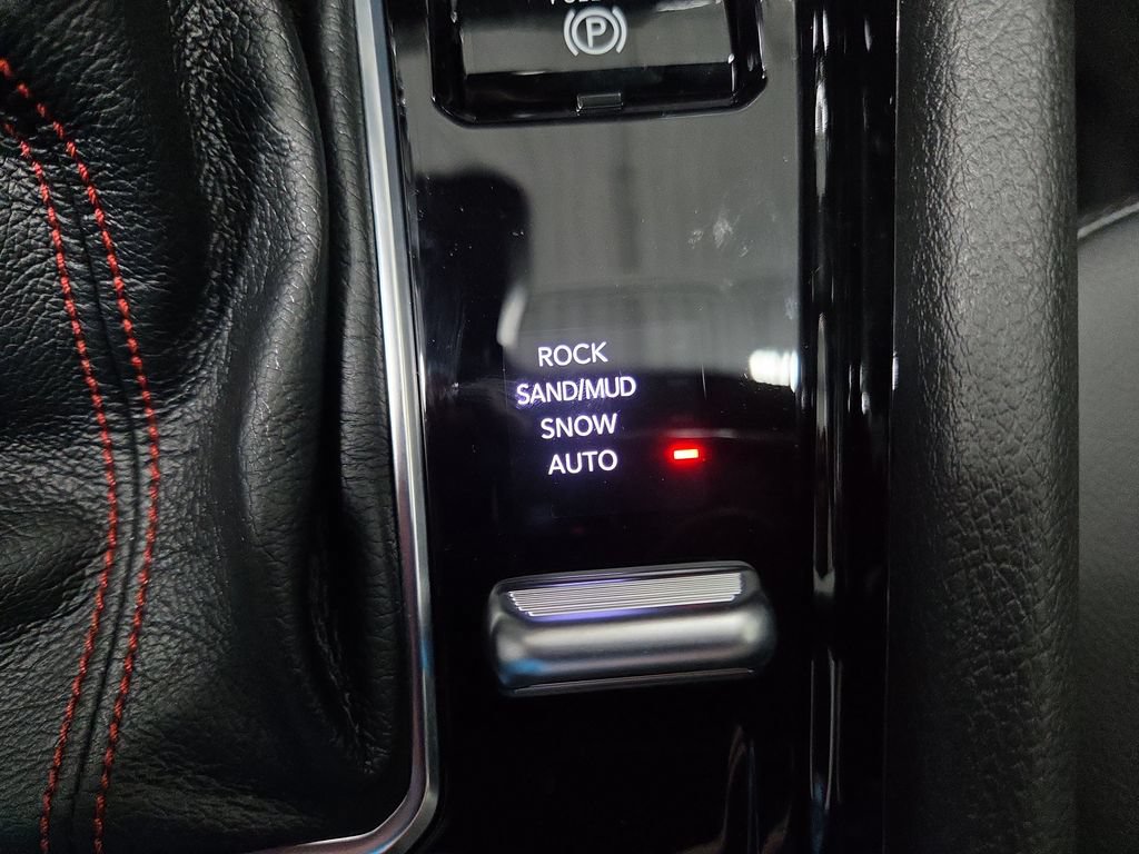 New 2026 Jeep Compass Trailhawk AWD/4WD image 27