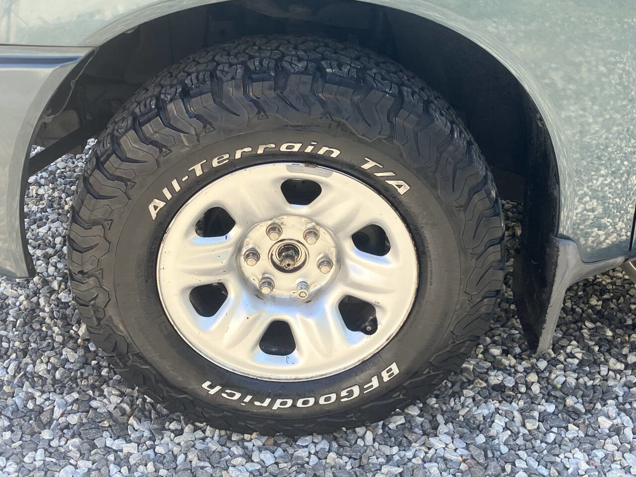 Used 2005 Nissan Titan XE AWD/4WD image 15