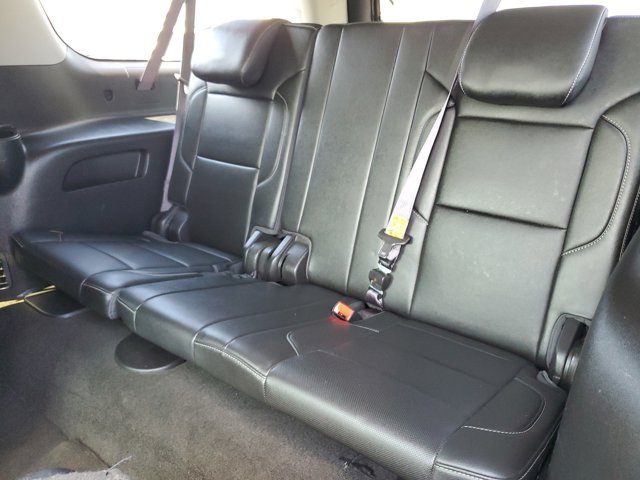 Used 2017 Chevrolet Suburban Premier AWD/4WD image 28