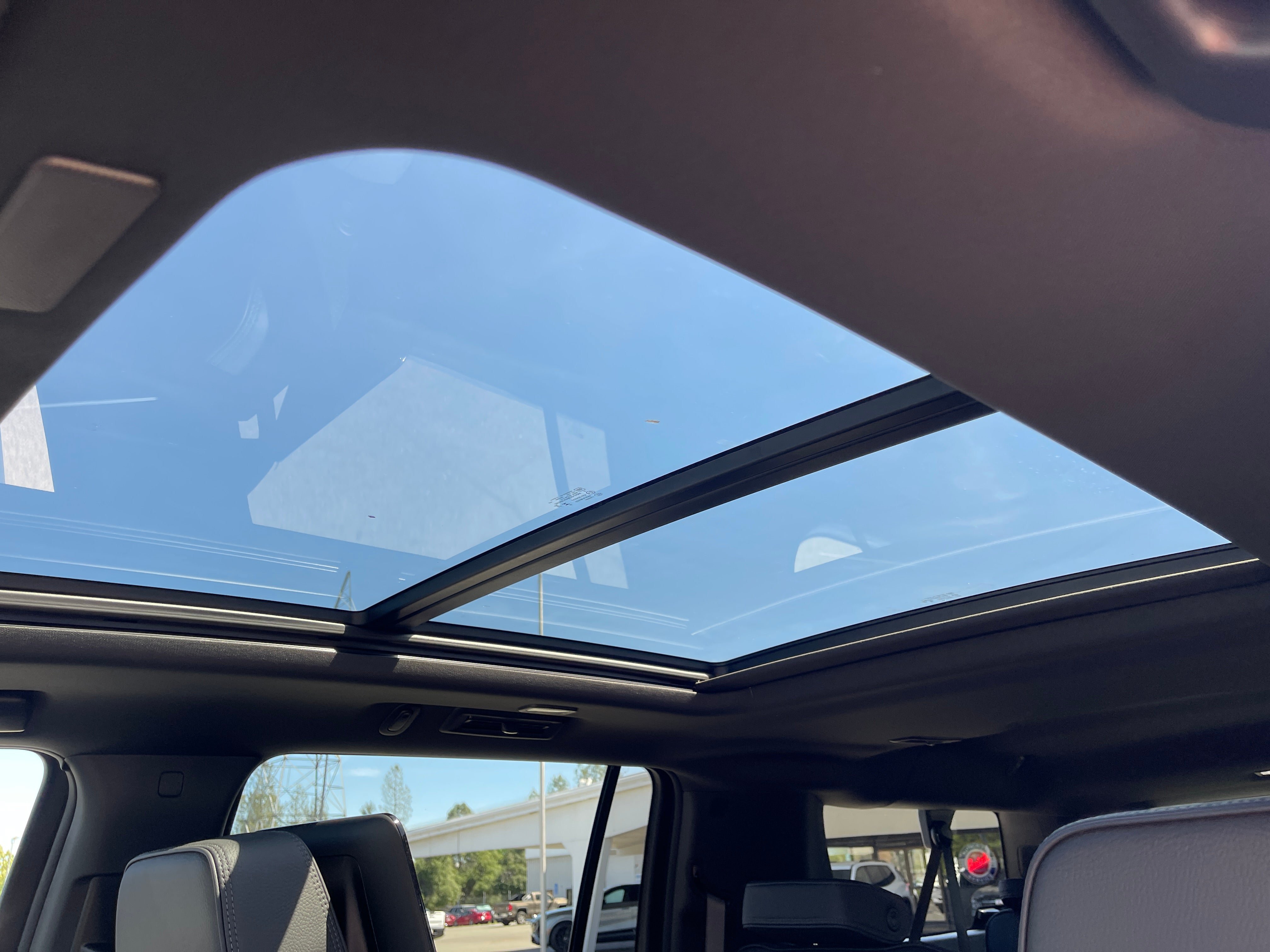 New 2026 GMC Yukon XL Denali AWD/4WD image 11