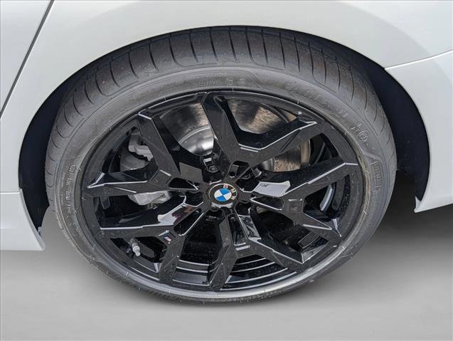 Used 2026 BMW 330i Sedan w/ M Sport Package image 7