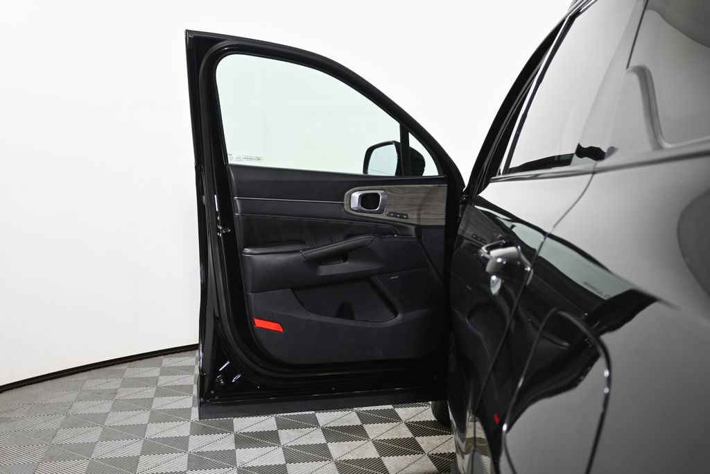 Used 2023 Kia Sorento SX Prestige AWD/4WD image 30