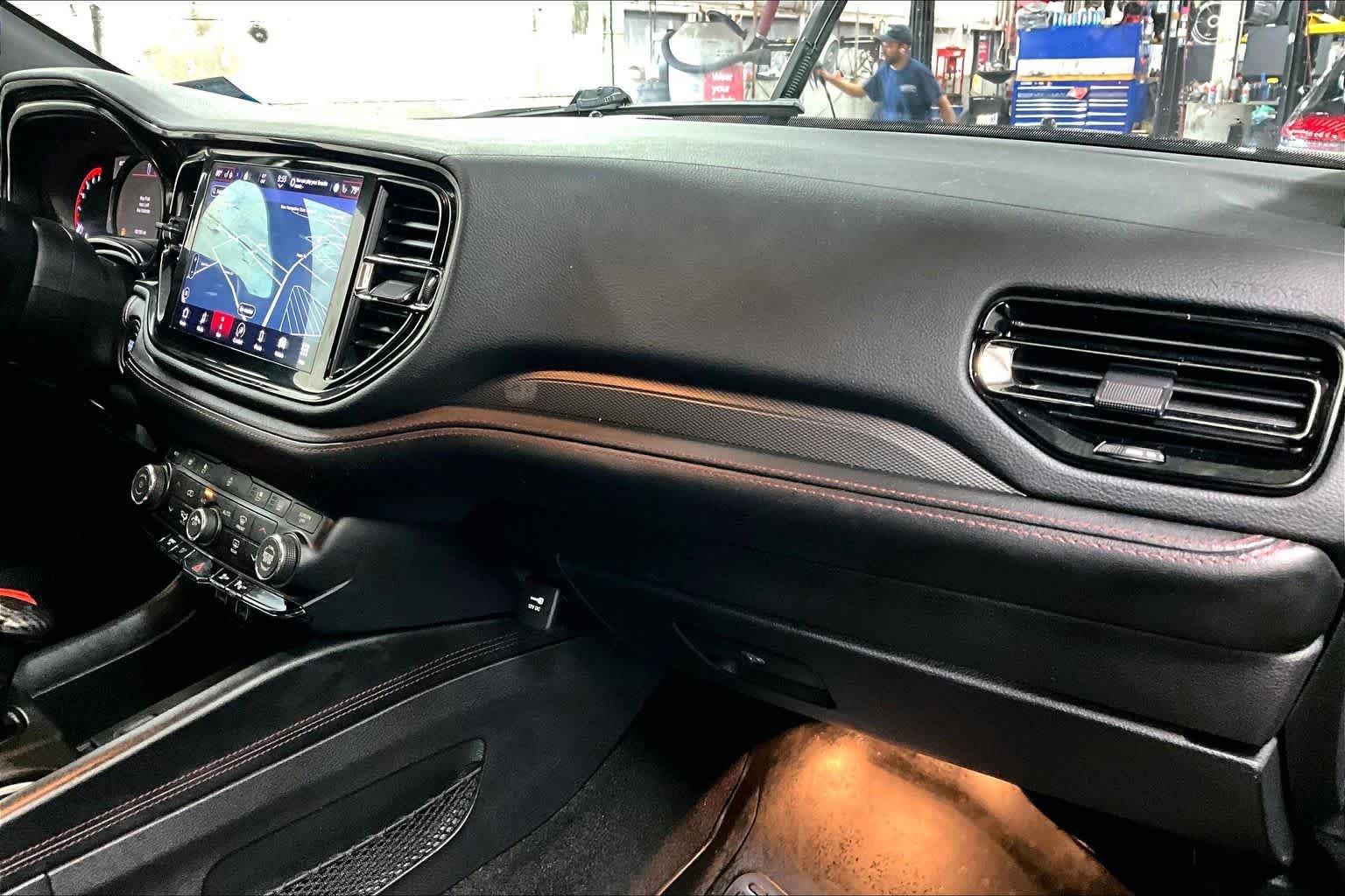 Used 2022 Dodge Durango R/T AWD/4WD image 17
