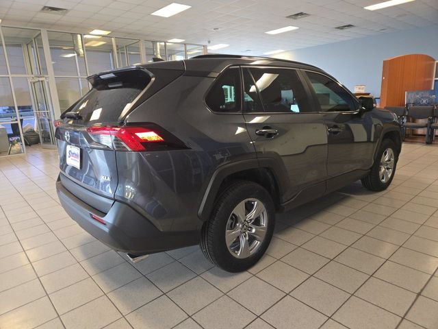 Used 2023 Toyota RAV4 XLE w/ Convenience Package FWD image 8