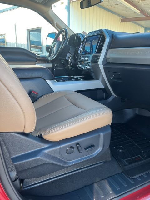 Used 2022 Ford F250 Lariat w/ Lariat Value Package image 9