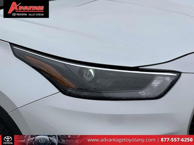 Used 2023 Toyota Highlander XLE image 8