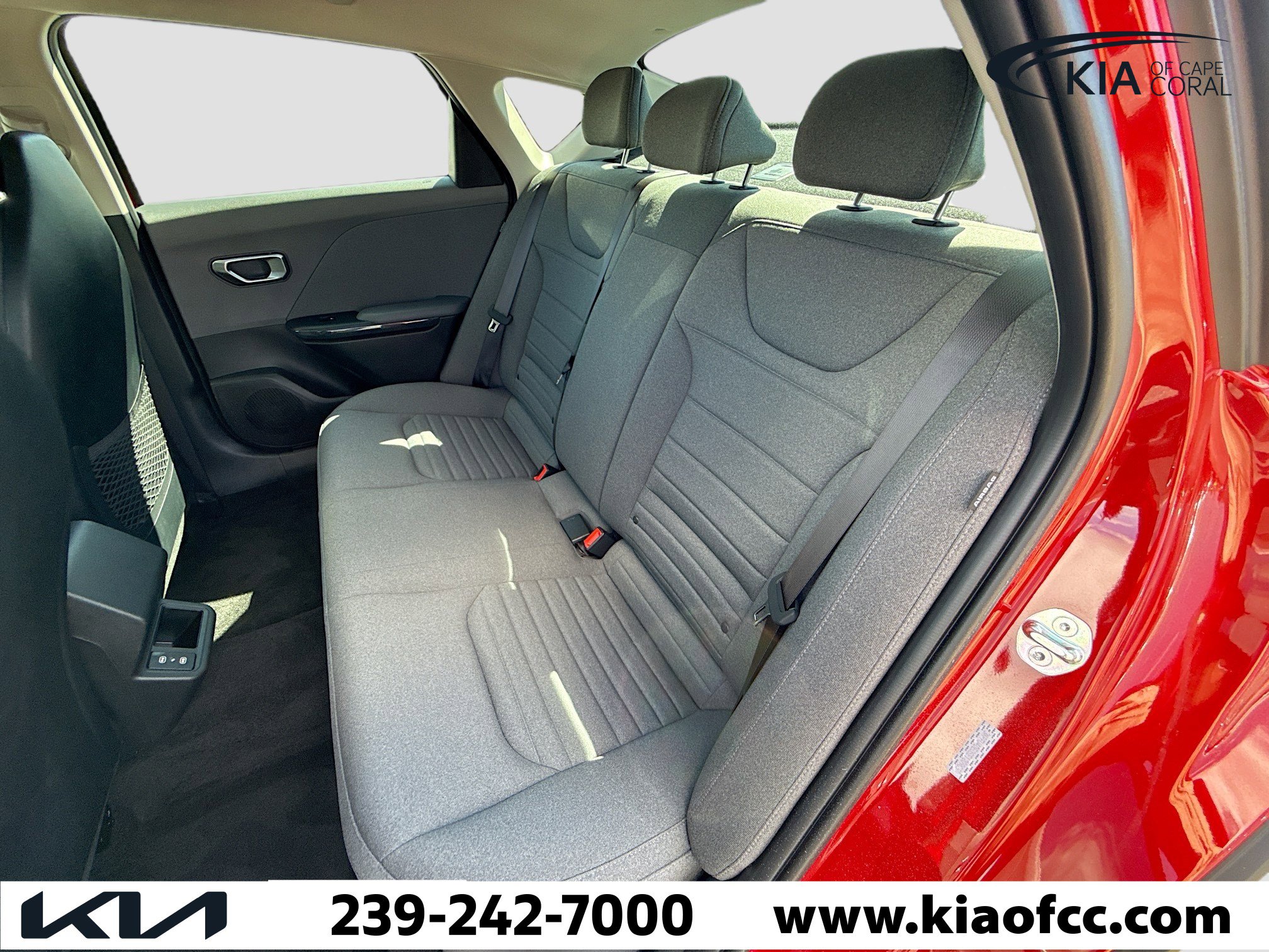 Certified 2025 Kia K4 EX image 19