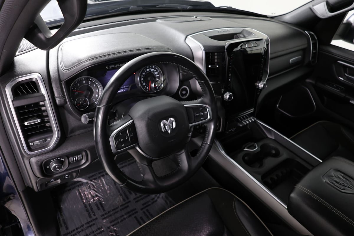 Used 2023 RAM 1500 Laramie AWD/4WD image 22