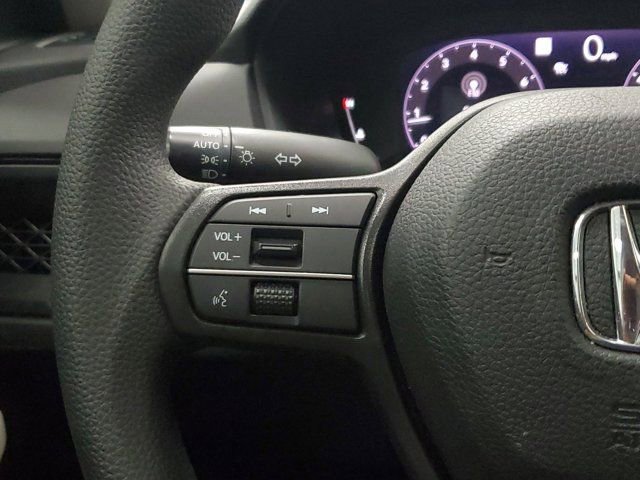 Certified 2023 Honda Accord EX image 22