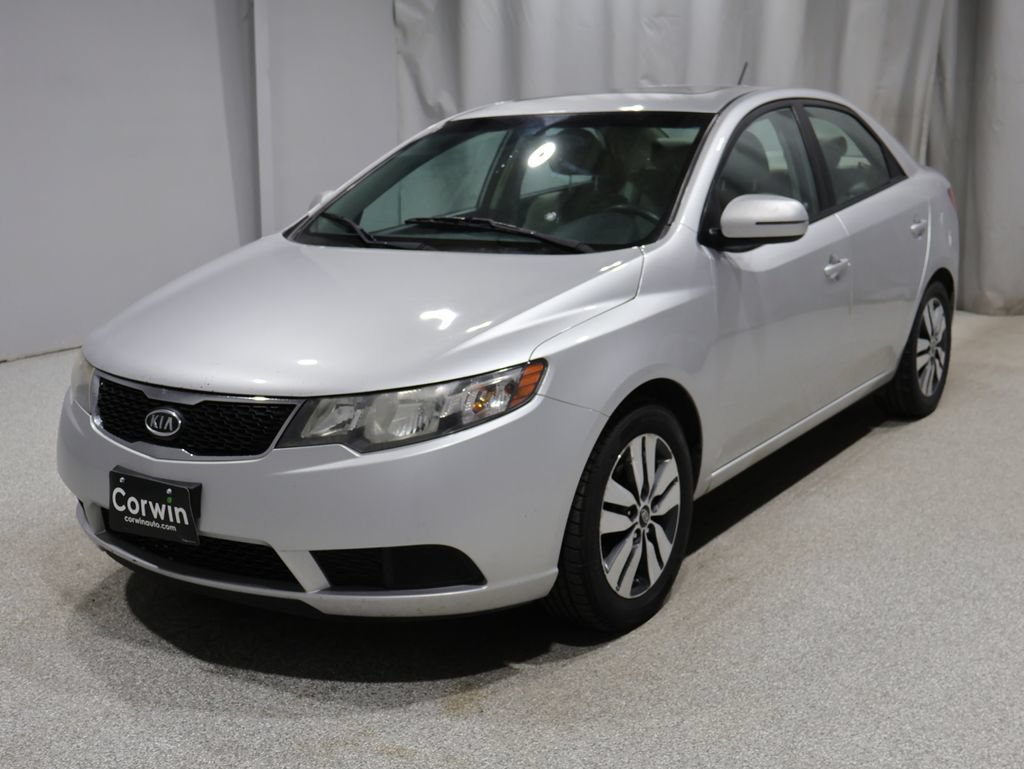 Used 2013 Kia Forte EX w/ Premium Pkg FWD image 6